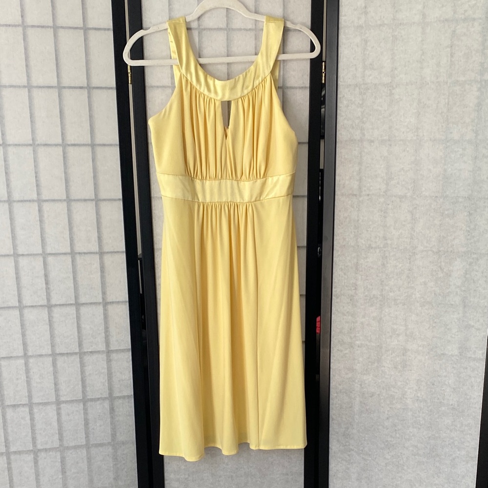 David's Bridal Yellow Bridesmaid Dress Size 10 Style F13408